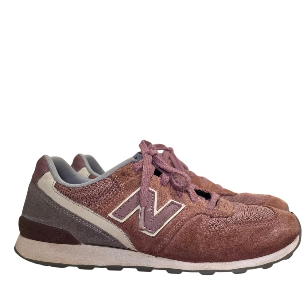 New Balance 696 Mauve Pink Suede Sneakers Size 7.5